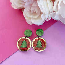 Load image into Gallery viewer, ~ Christmas Scallop Dangle Earrings
