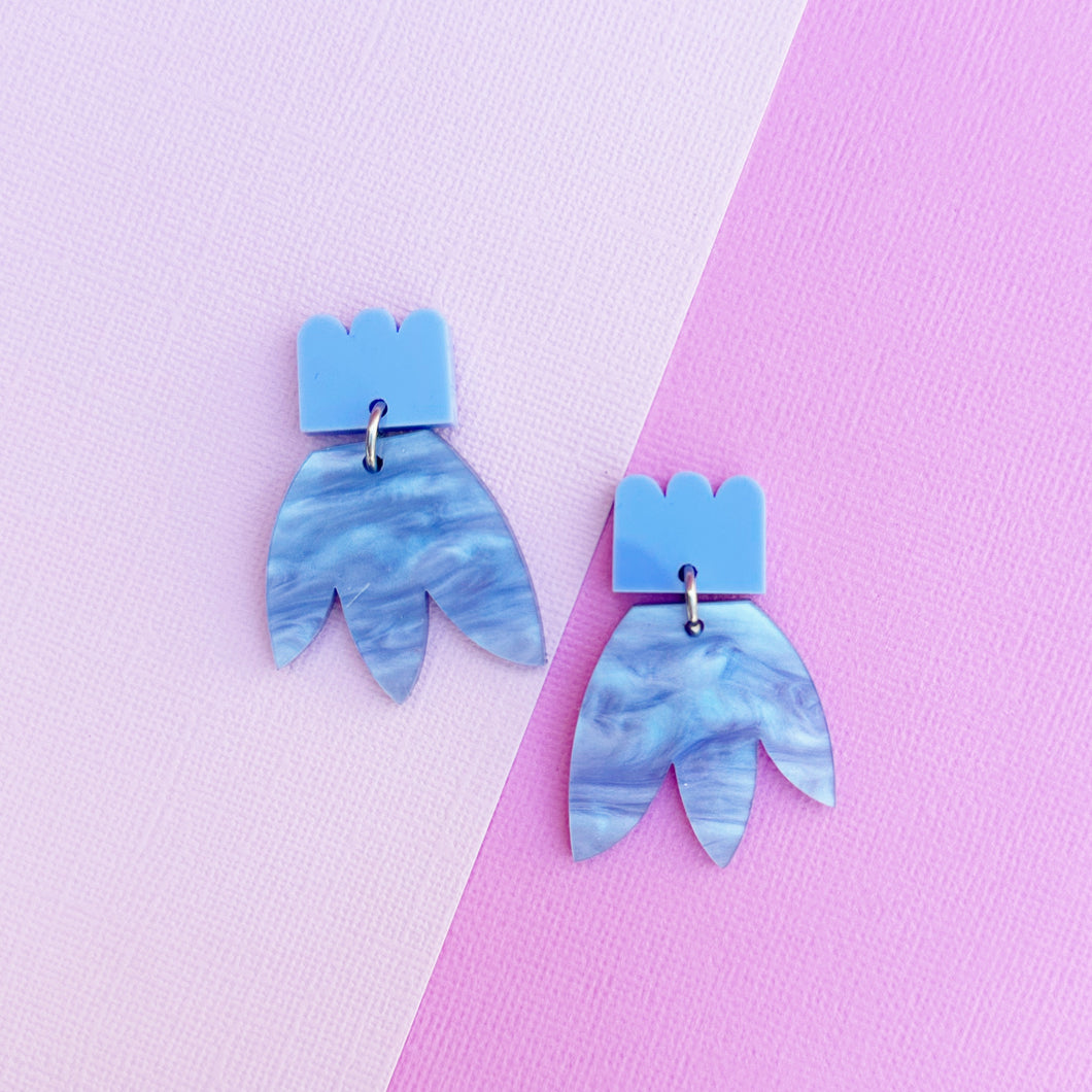 ~ Crown Pop Dangle Acrylic Earrings in Blue Wave